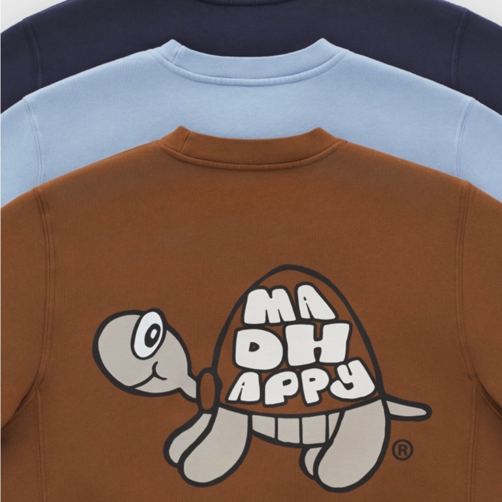 Mad happy Tortoise Graphic Capsule